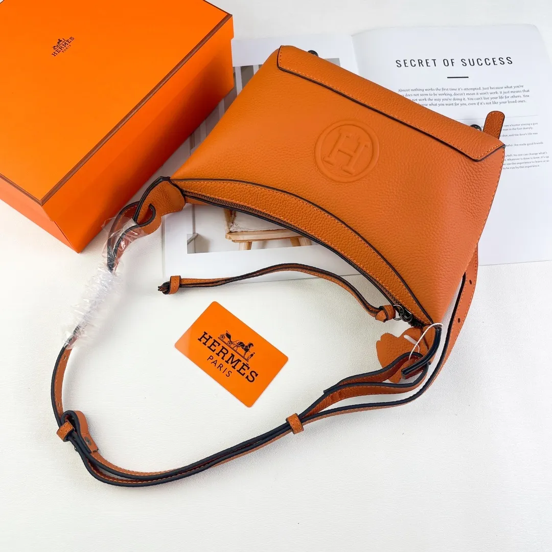 All categories Hermès women's bags (Hermès) Hermès E955