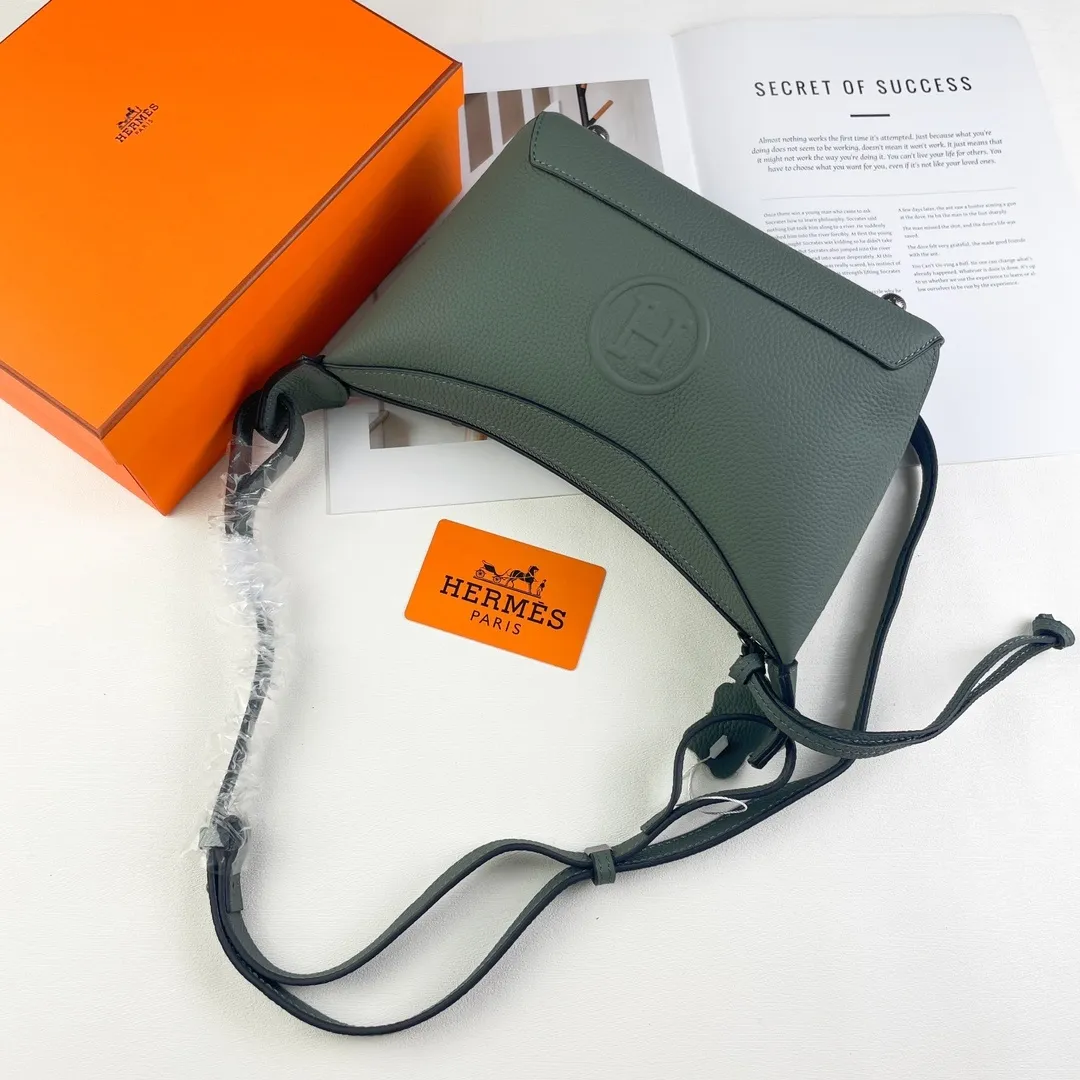 All categories Hermès women's bags (Hermès) Hermès E955