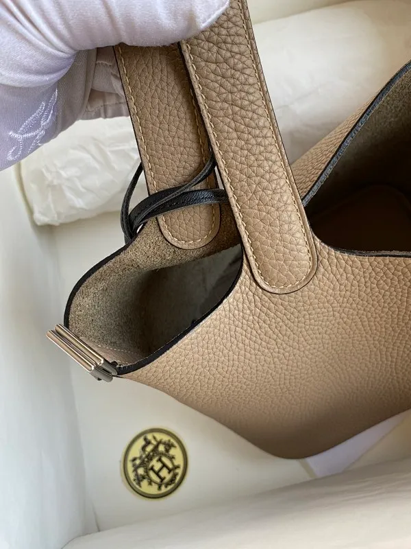 All categories Hermès women's bags (Hermès) Hermès 1800