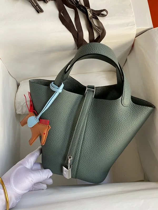 All categories Hermès women's bags (Hermès) Hermès 1800