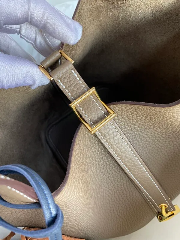 All categories Hermès women's bags (Hermès) Hermès 1800