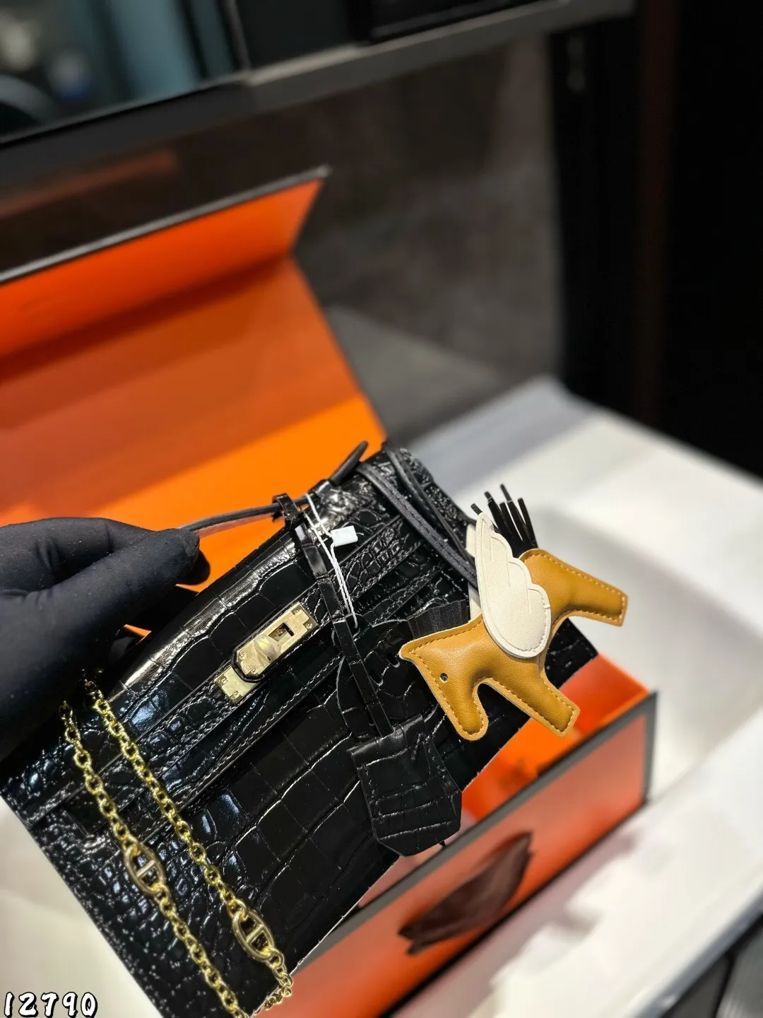 All Categories Official Website "Brand Women's Bags" Women's Bags 💙 Hermes 2025 New Hermes Crossbody Bag