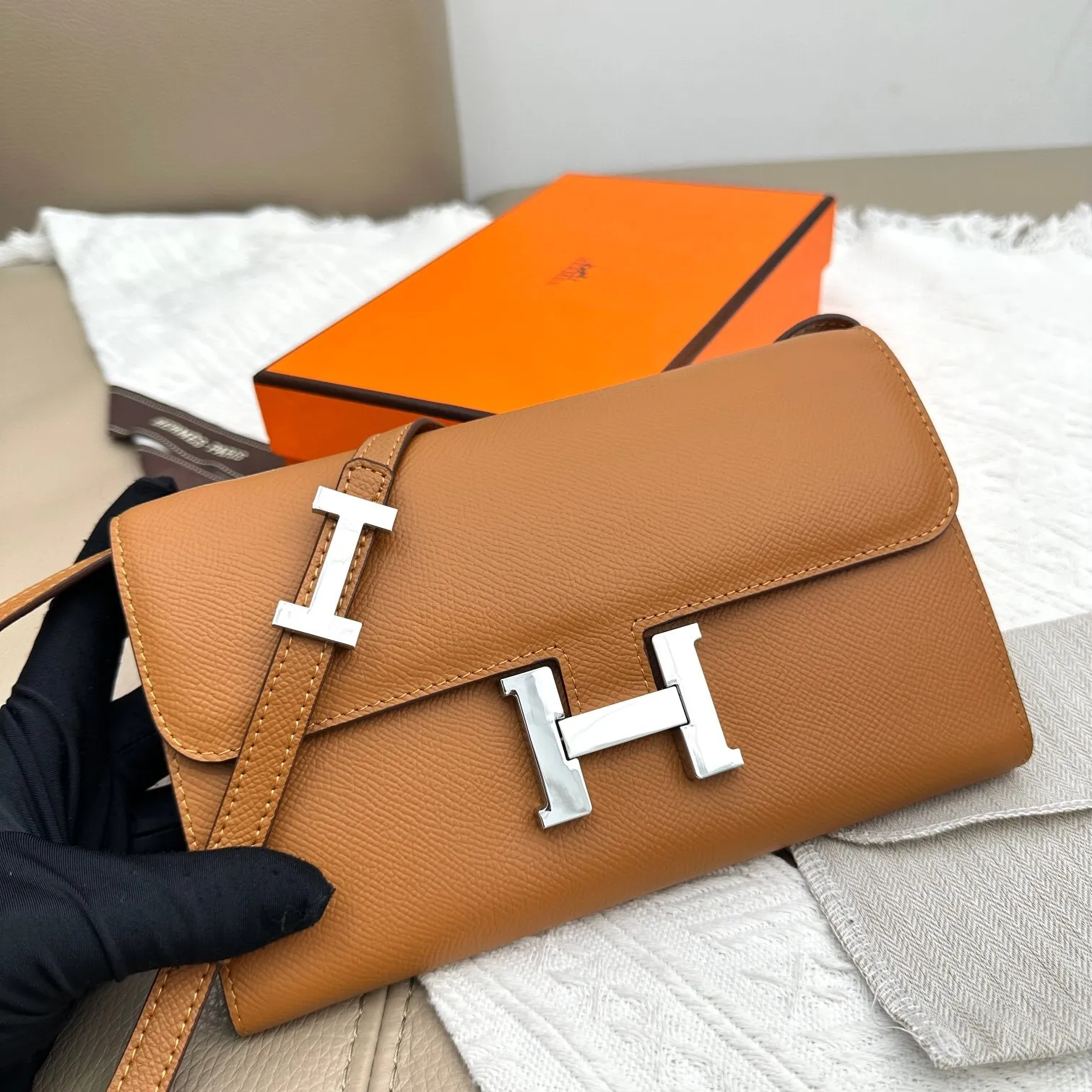 All Categories Official Website "Brand Women's Bags" Women's Bags 💙 Hermes 2025 New Hermes Crossbody Bag
