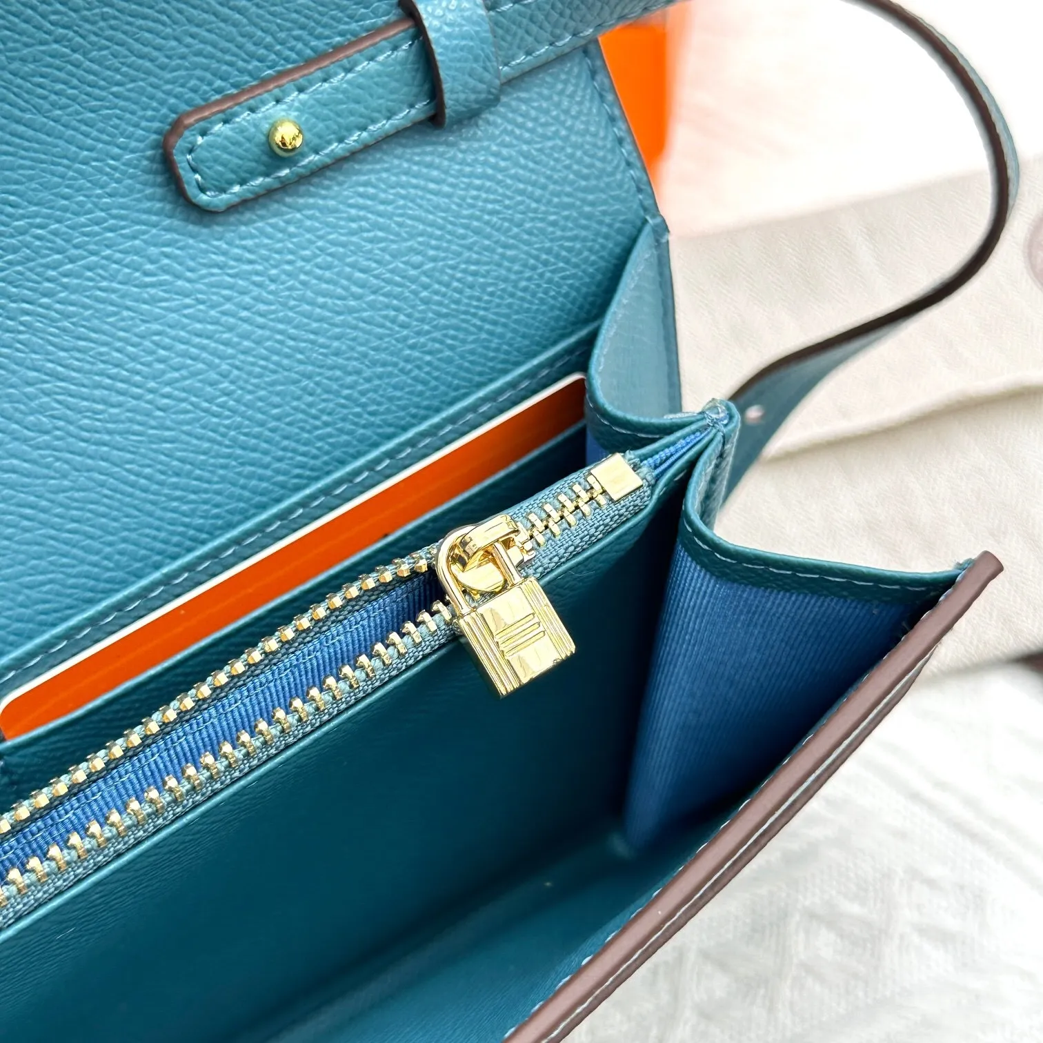 All Categories Official Website "Brand Women's Bags" Women's Bags 💙 Hermes 2025 New Hermes Crossbody Bag