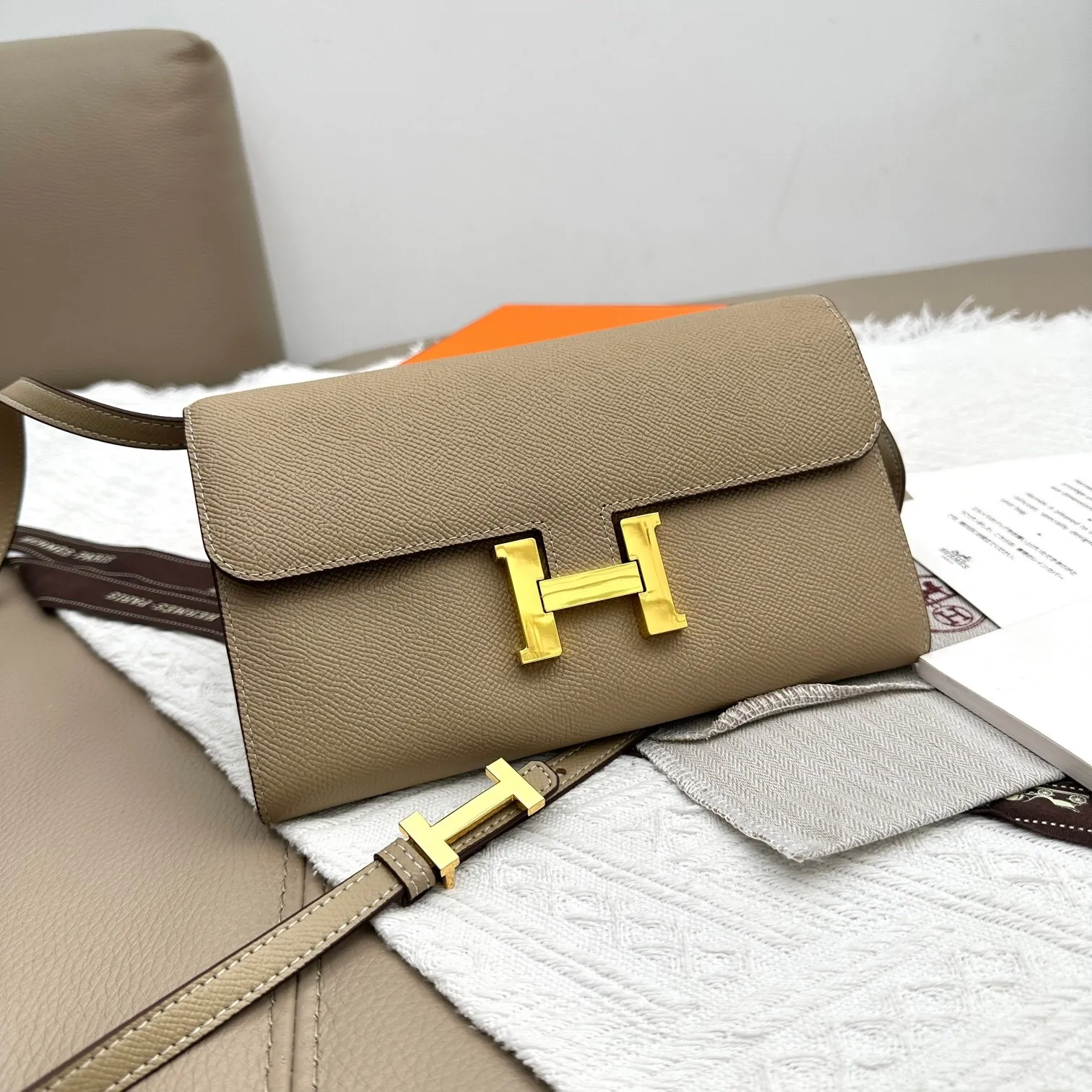 All Categories Official Website "Brand Women's Bags" Women's Bags 💙 Hermes 2025 New Hermes Crossbody Bag