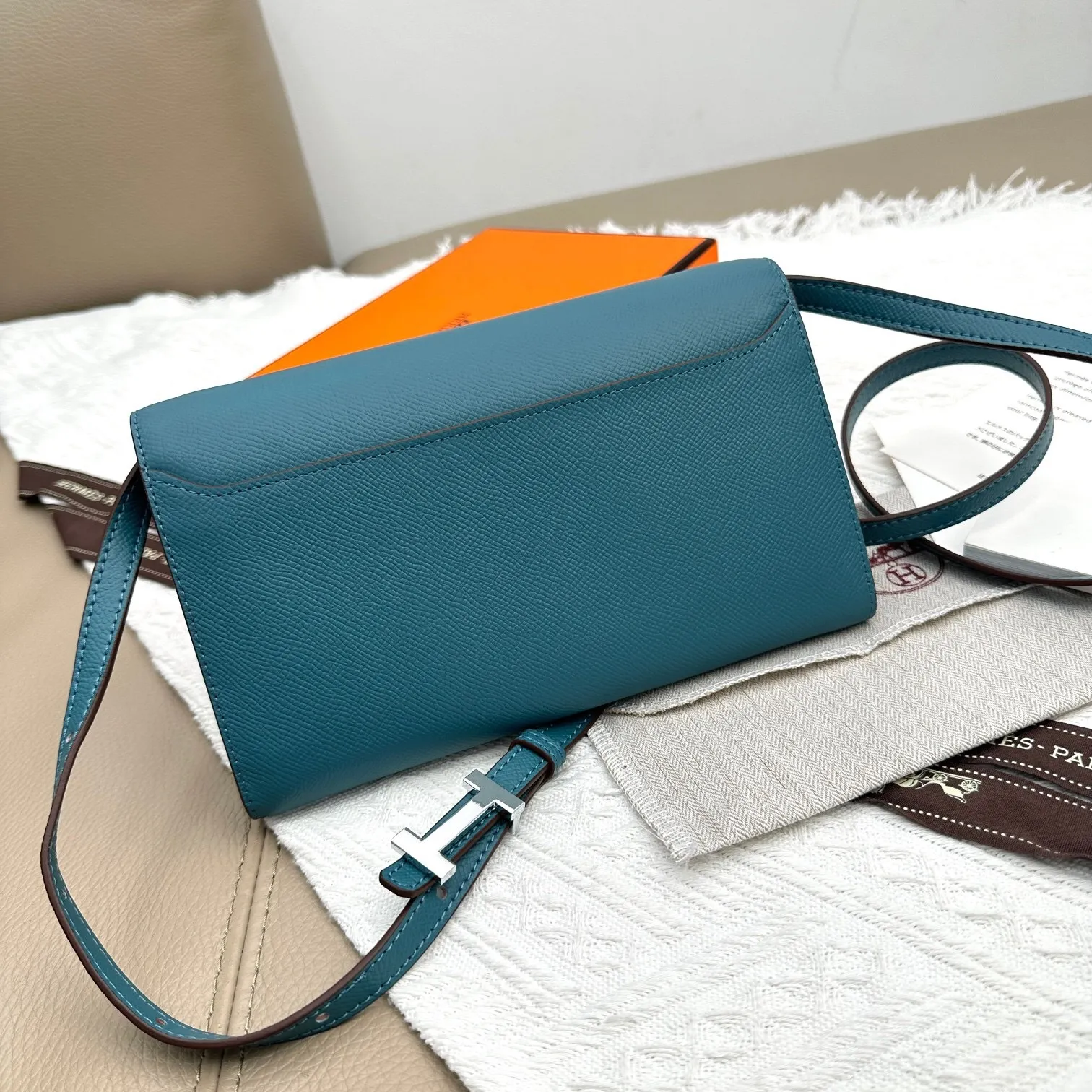 All Categories Official Website "Brand Women's Bags" Women's Bags 💙 Hermes 2025 New Hermes Crossbody Bag