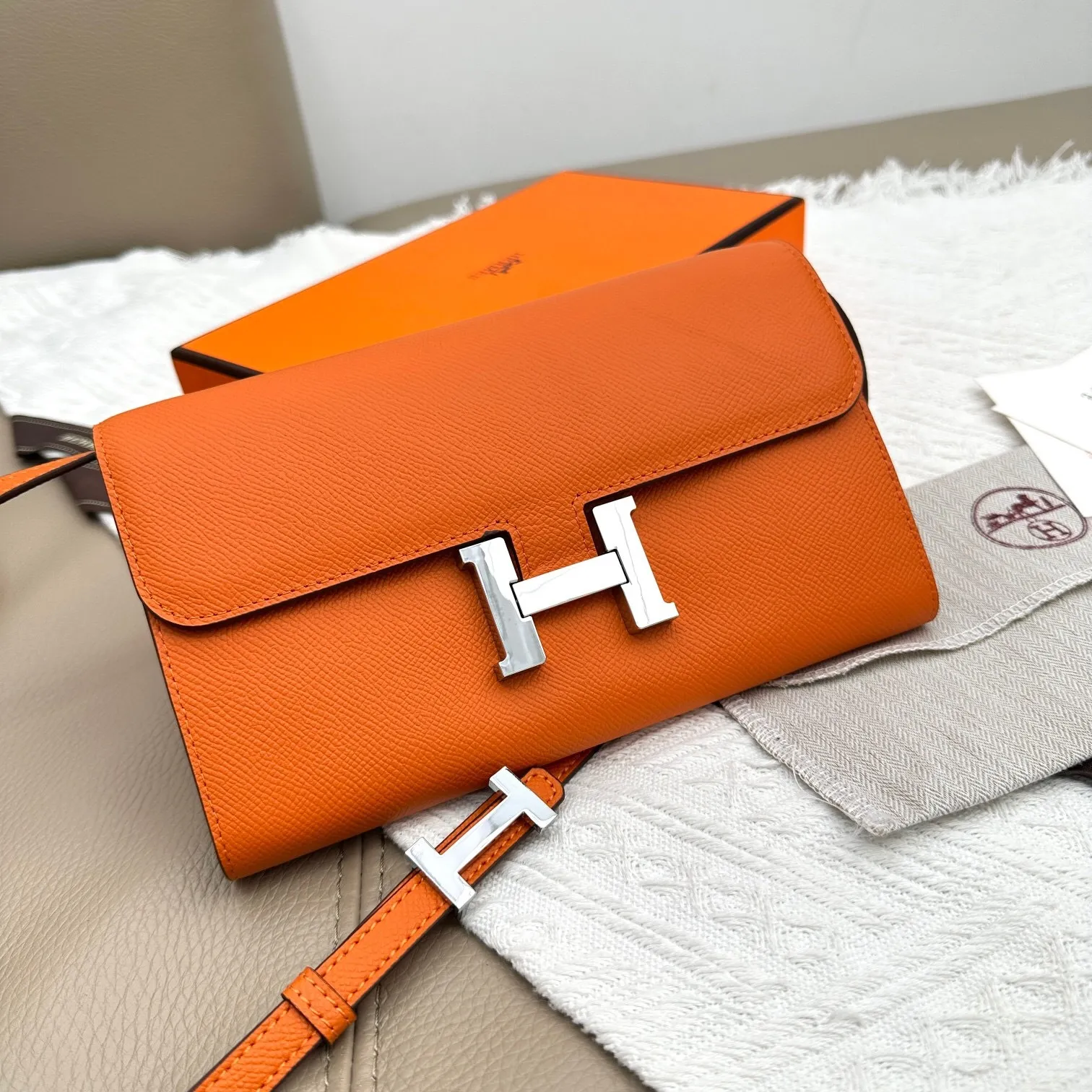 All Categories Official Website "Brand Women's Bags" Women's Bags 💙 Hermes 2025 New Hermes Crossbody Bag