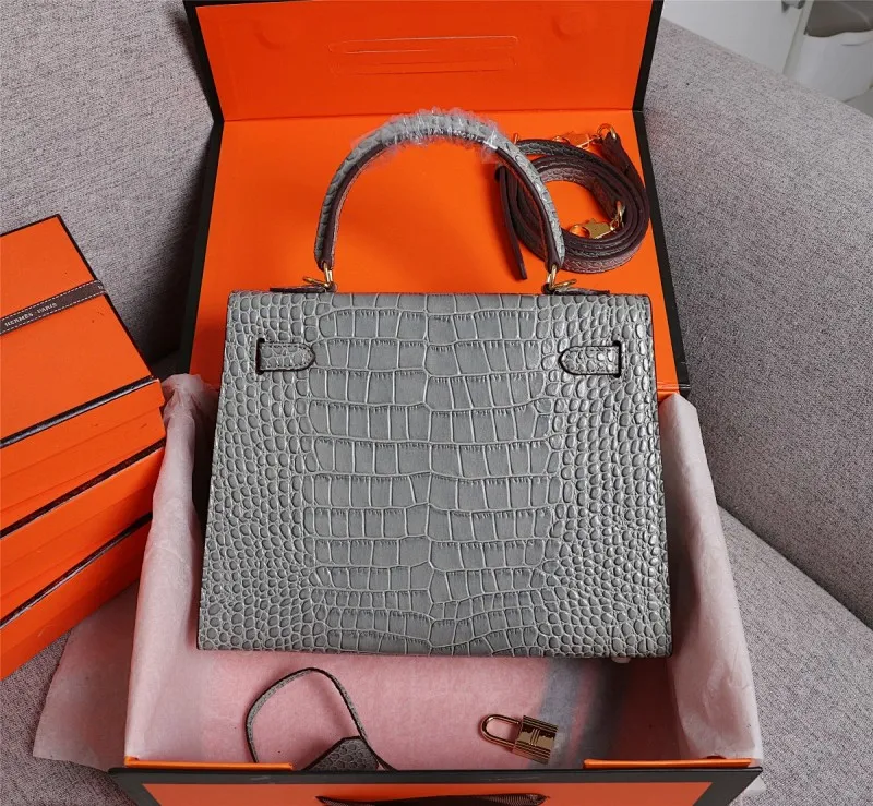 All Categories Official Website "Brand Women's Bags" Women's Bags 💙 Hermes 2022 official new Hermes women's hand-carrying cross-body dual-use bag wholesale Kelly crocodile pattern 58002500 High quality Size: 25-9-18CM