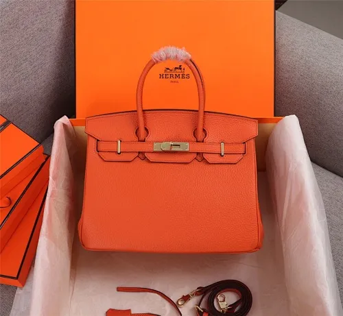 All categories Official website "Brand Women's Bags" Women's Bags 💙 Hermes 2022 Official New Hermès Platinum First Layer Lychee Pattern Handbag Original Calfskin Outside and Sheepskin Goat Pattern Wholesale Small Size 58002800 Medium Size 58003000 Large Size 58003200 High Quality Size: Small 25CM Medium 30C