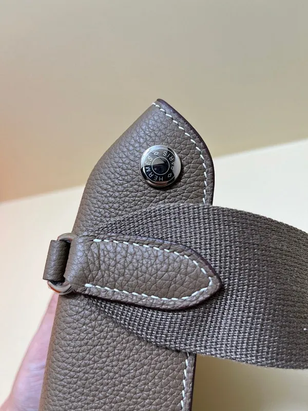 All categories Hermès women's bags (Hermès) Hermès 2702