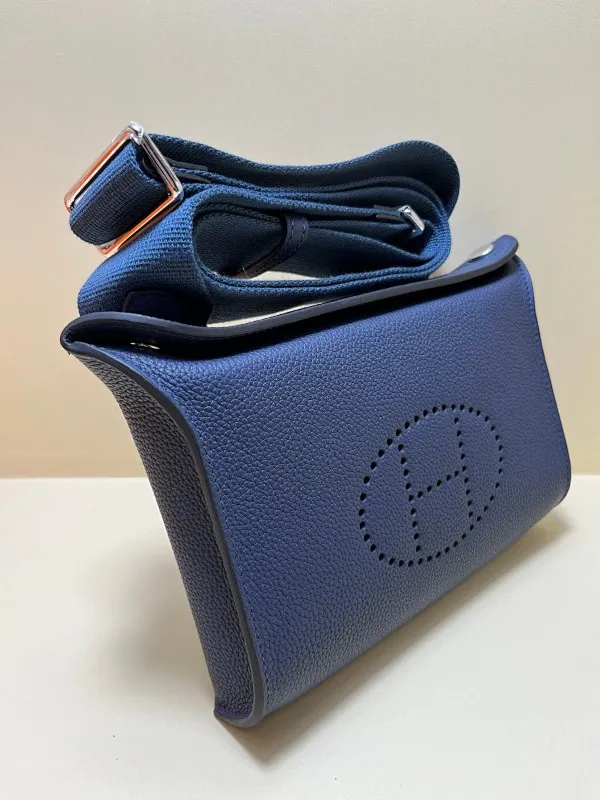 All categories Hermès women's bags (Hermès) Hermès 2702