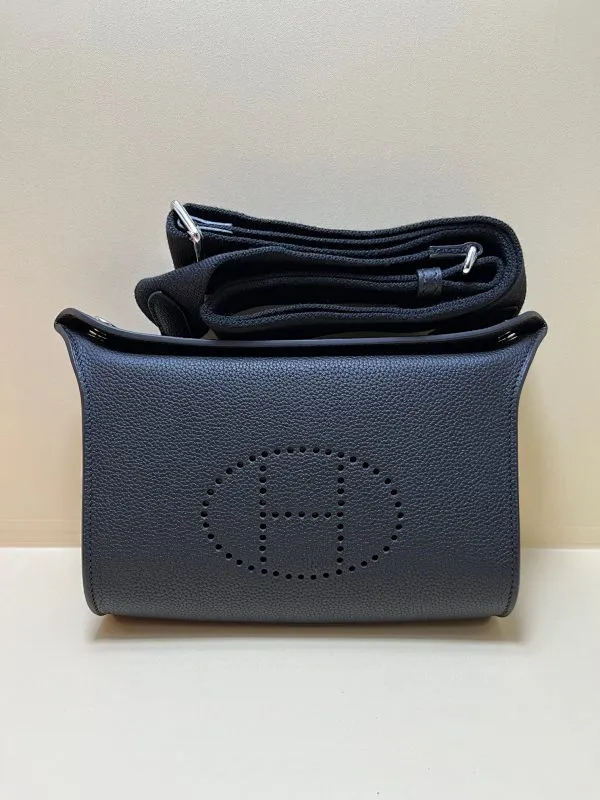 All categories Hermès women's bags (Hermès) Hermès 2702