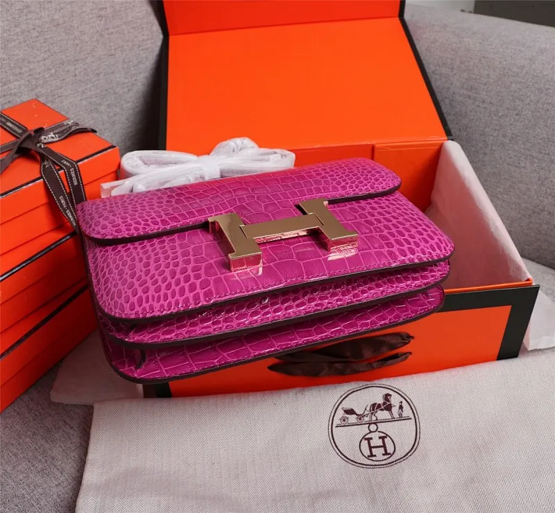 All Categories Official Website "Brand Women's Bags" Women's Bags 💙 Hermes 2022 Official New Hermes Constance Stewardess Bag Wholesale Crocodile Skin Full Pure Steel Plated Hardware Buckle 58003350 High Quality Size: 23-6-17CM