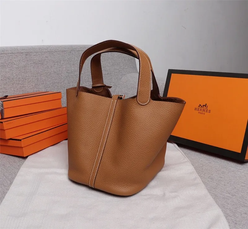 All categories Official website "Brand Women's Bags" Women's Bags 💙 Hermes 2022 official new Hermès vegetable basket picotin wholesale small size 58002300 large size 58002500 high quality size: small size 18CM large size 22CM