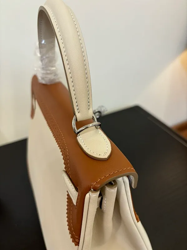 All categories Hermès women's bags (Hermès) Hermès 2528