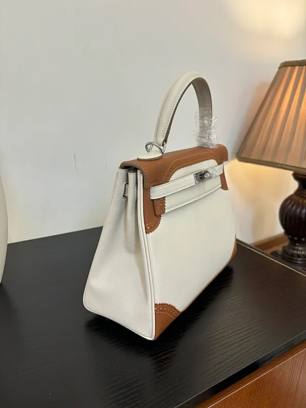 All categories Hermès women's bags (Hermès) Hermès 2528