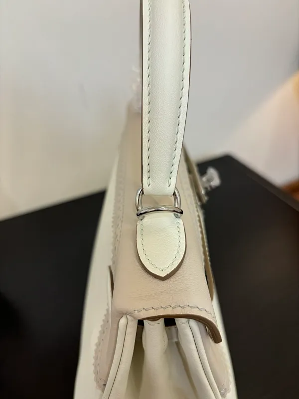All categories Hermès women's bags (Hermès) Hermès 2528