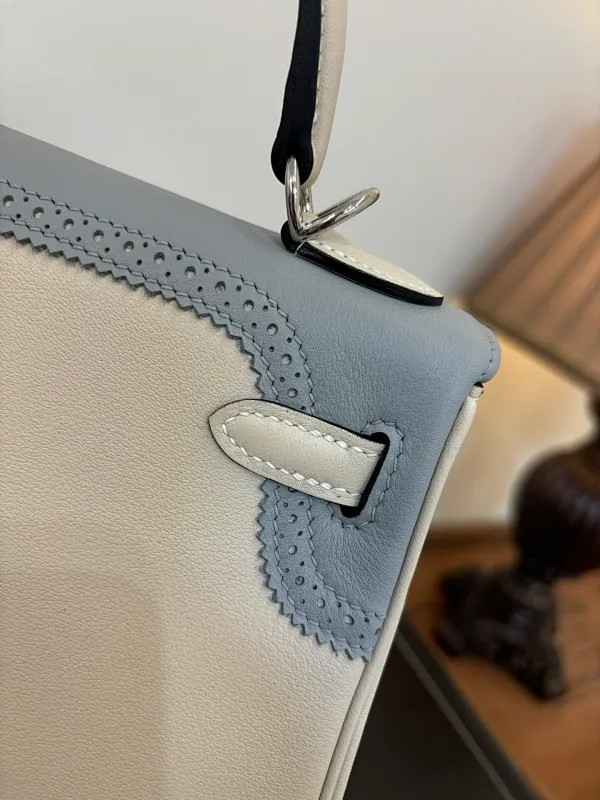 All categories Hermès women's bags (Hermès) Hermès 2528