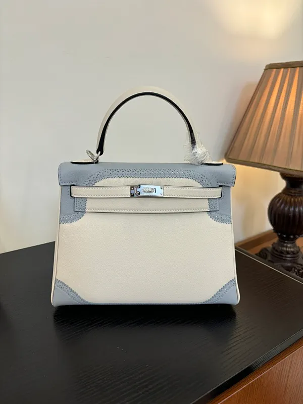 All categories Hermès women's bags (Hermès) Hermès 2528
