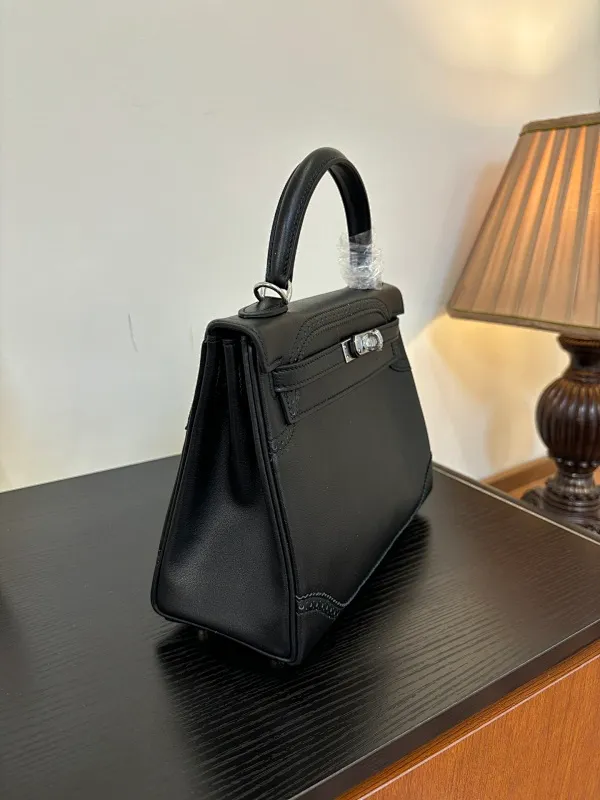 All categories Hermès women's bags (Hermès) Hermès 2528