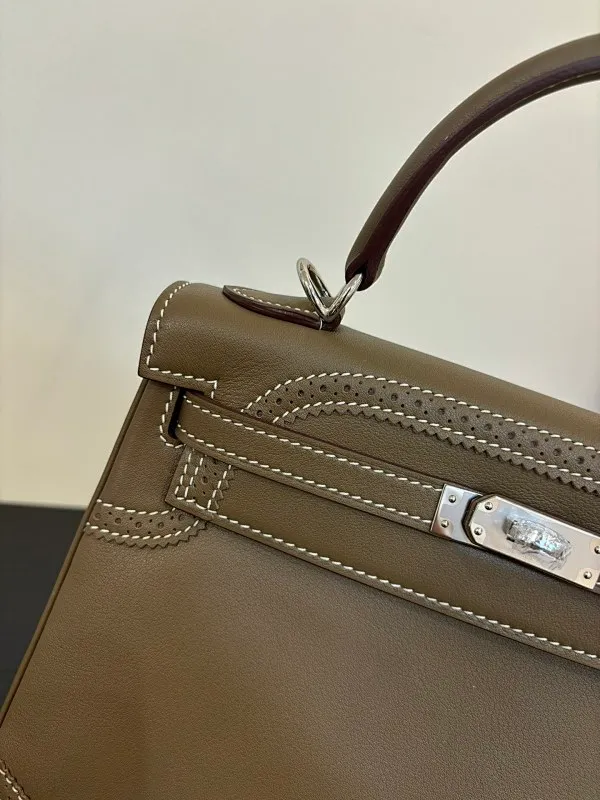 All categories Hermès women's bags (Hermès) Hermès 2528