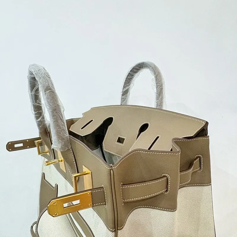All categories Hermès women's bags (Hermès) Hermès 4042