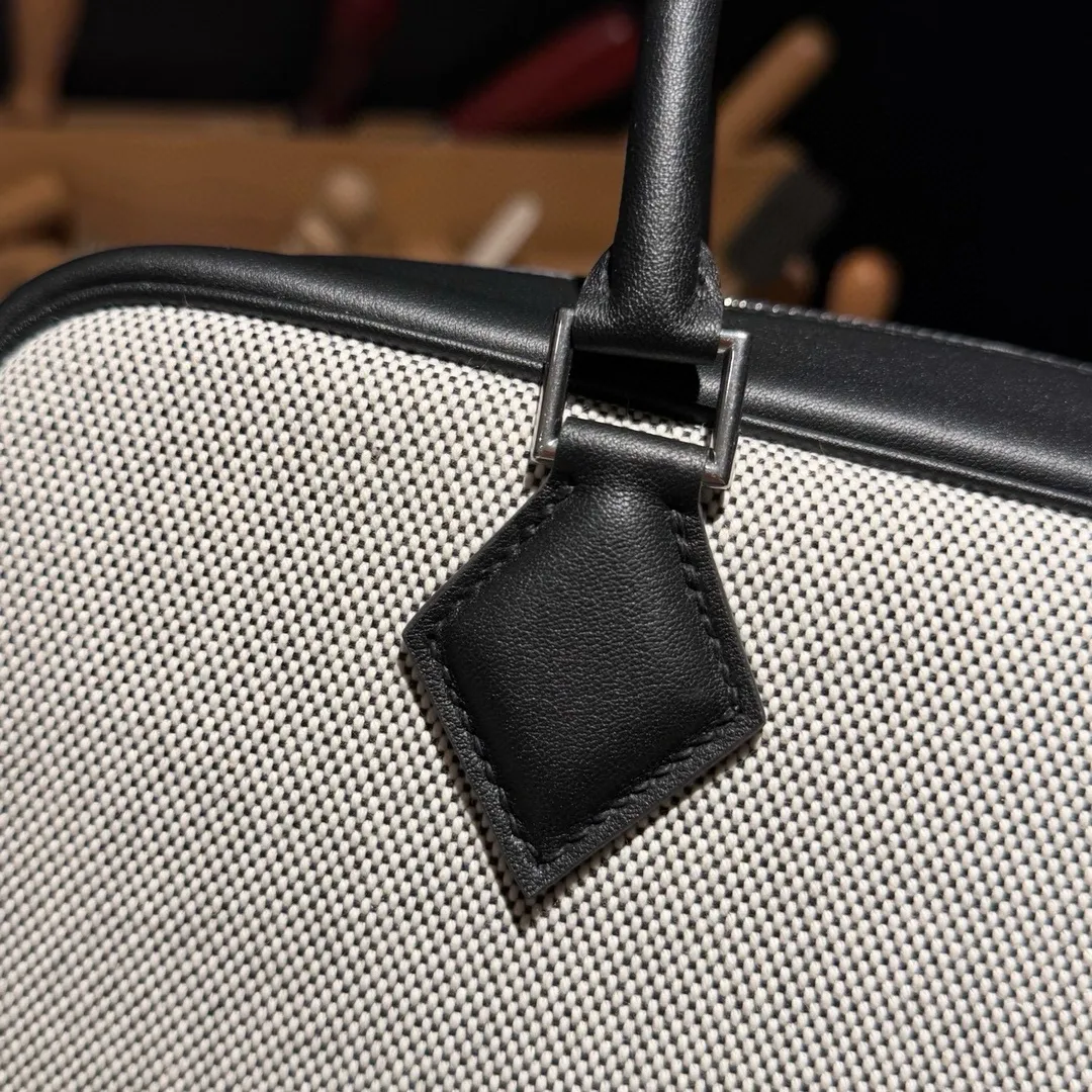 All Categories Hermès Women's Bags (Hermès) Hermès 28