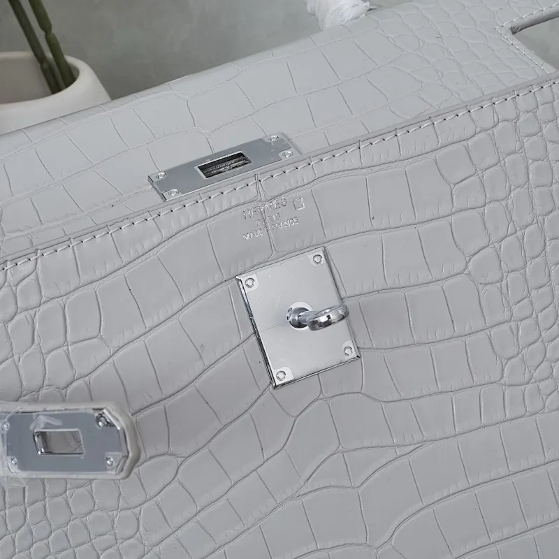 All categories Hermès women's bags (Hermès) Hermès 2529