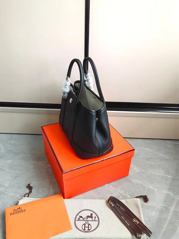 All Categories Official Website "Brand Women's Bags" Women's Bags 💙 Hermes 2026 New Hermes Portable Shoulder Bag