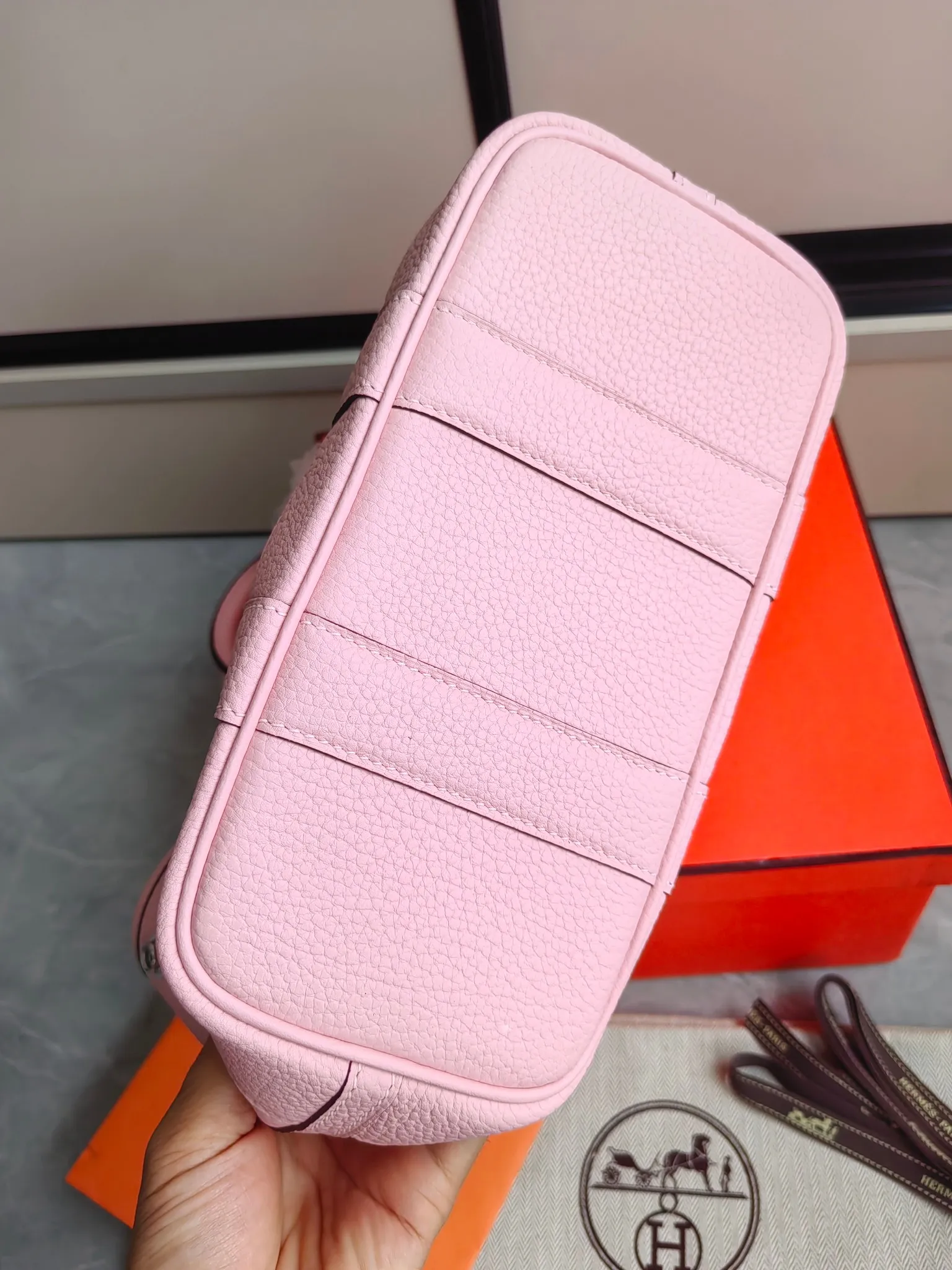 All Categories Official Website "Brand Women's Bags" Women's Bags 💙 Hermes 2026 New Hermes Portable Shoulder Bag