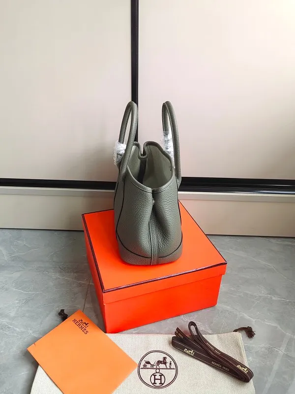 All Categories Official Website "Brand Women's Bags" Women's Bags 💙 Hermes 2026 New Hermes Portable Shoulder Bag