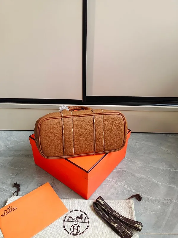 All Categories Official Website "Brand Women's Bags" Women's Bags 💙 Hermes 2026 New Hermes Portable Shoulder Bag