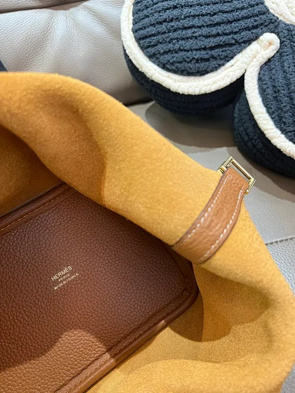 All categories Hermès women's bags (Hermès) Hermès 1818