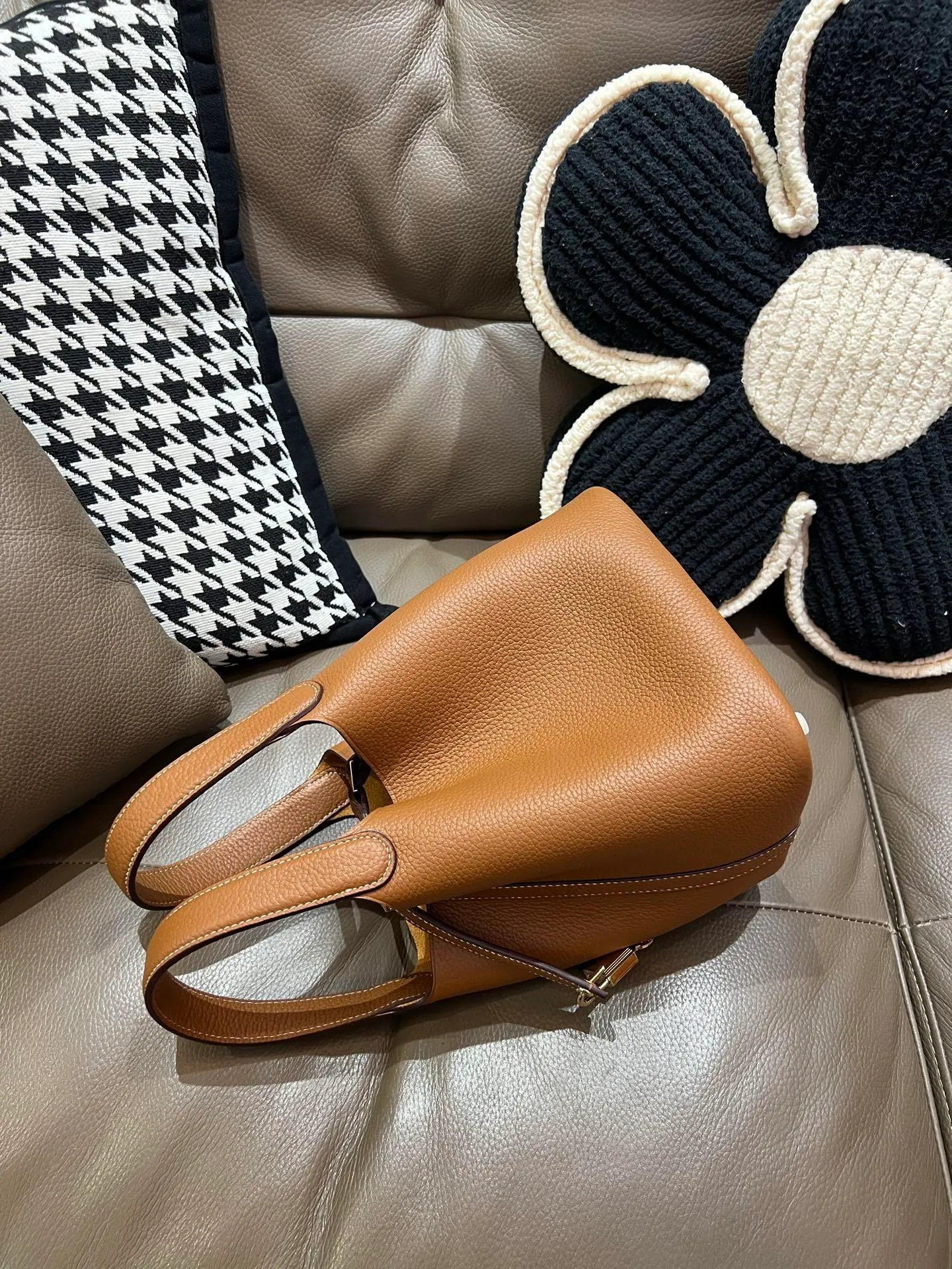 All categories Hermès women's bags (Hermès) Hermès 1818