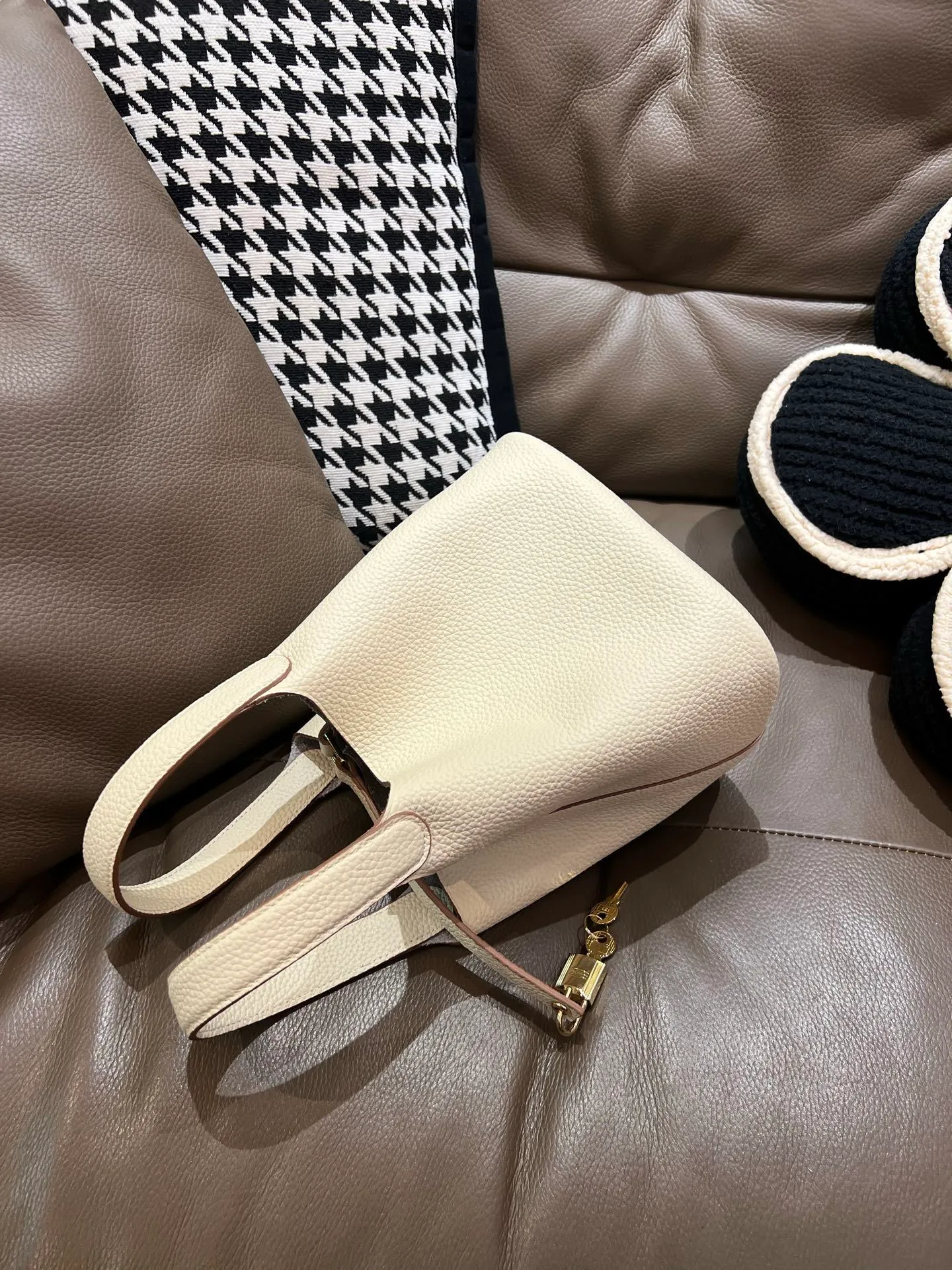 All categories Hermès women's bags (Hermès) Hermès 1818