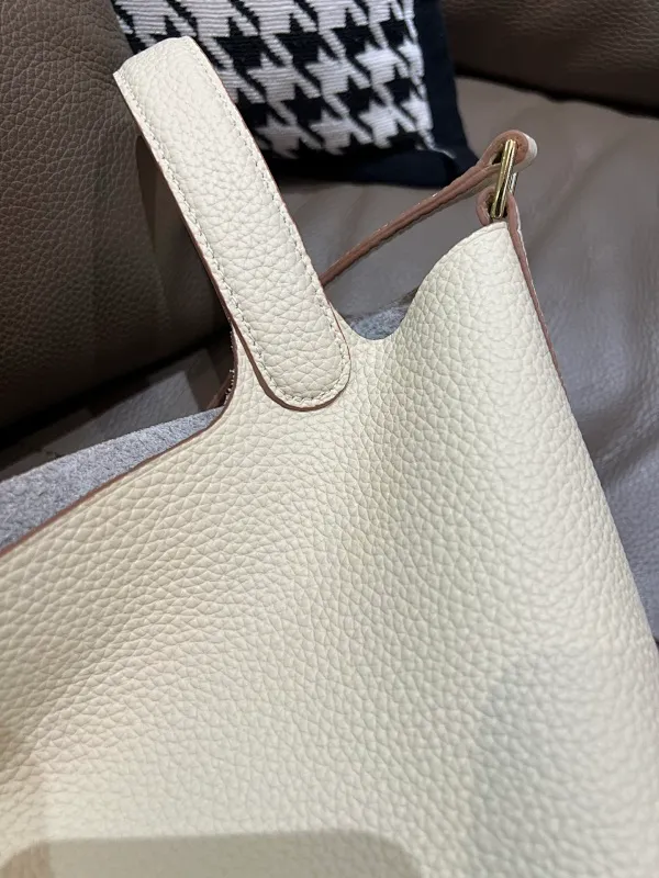 All categories Hermès women's bags (Hermès) Hermès 1818
