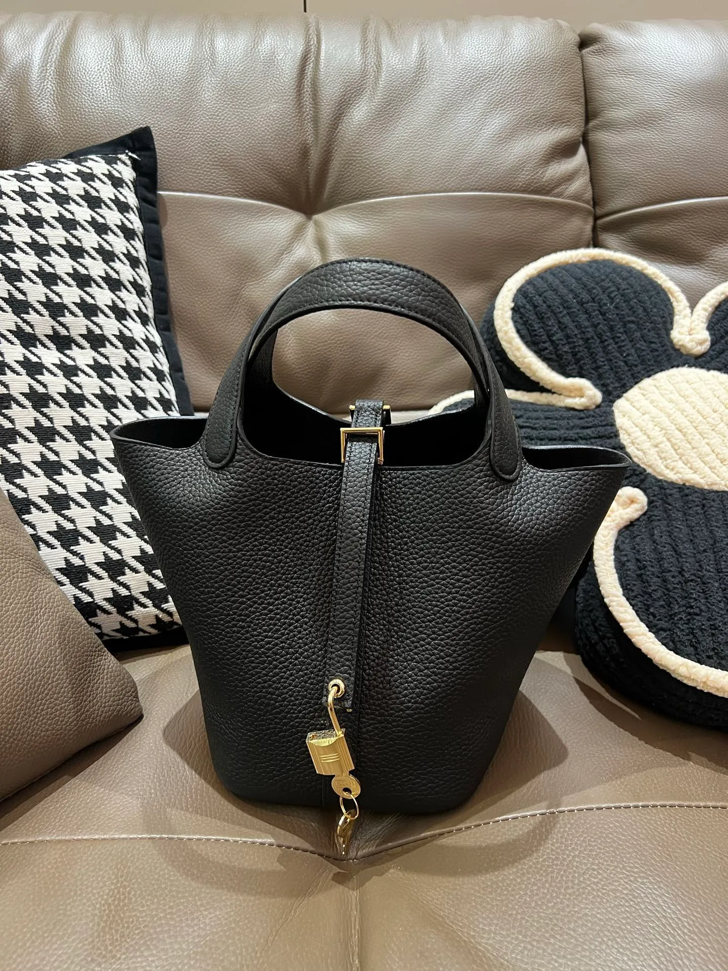All categories Hermès women's bags (Hermès) Hermès 1818