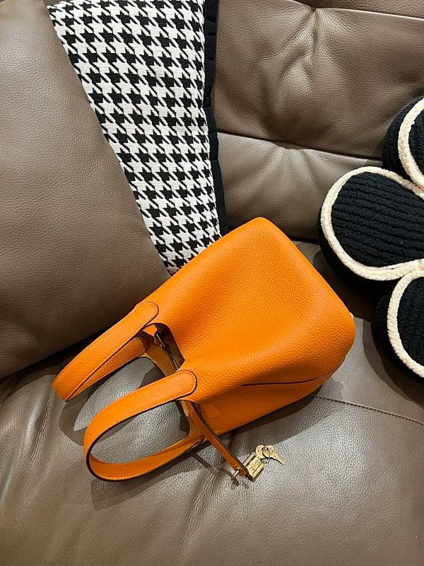 All categories Hermès women's bags (Hermès) Hermès 1818