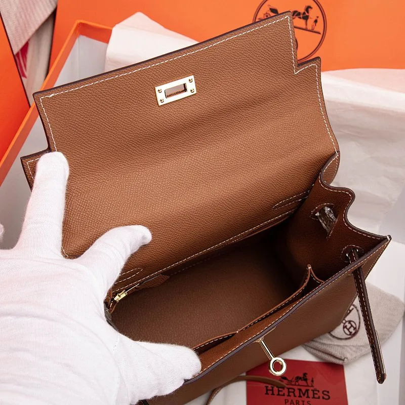 All Categories Official Website "Brand Women's Bags" Women's Bags 💙 Hermes 2022 Official New Hermès Women's Hand-Crossbody Two-Purpose Bag Wholesale Cowhide Palm Print Large Size 58002500 Small Size 58002300 High Quality Size: Large Size 28-22-10CM Small Size 25-17-7CM