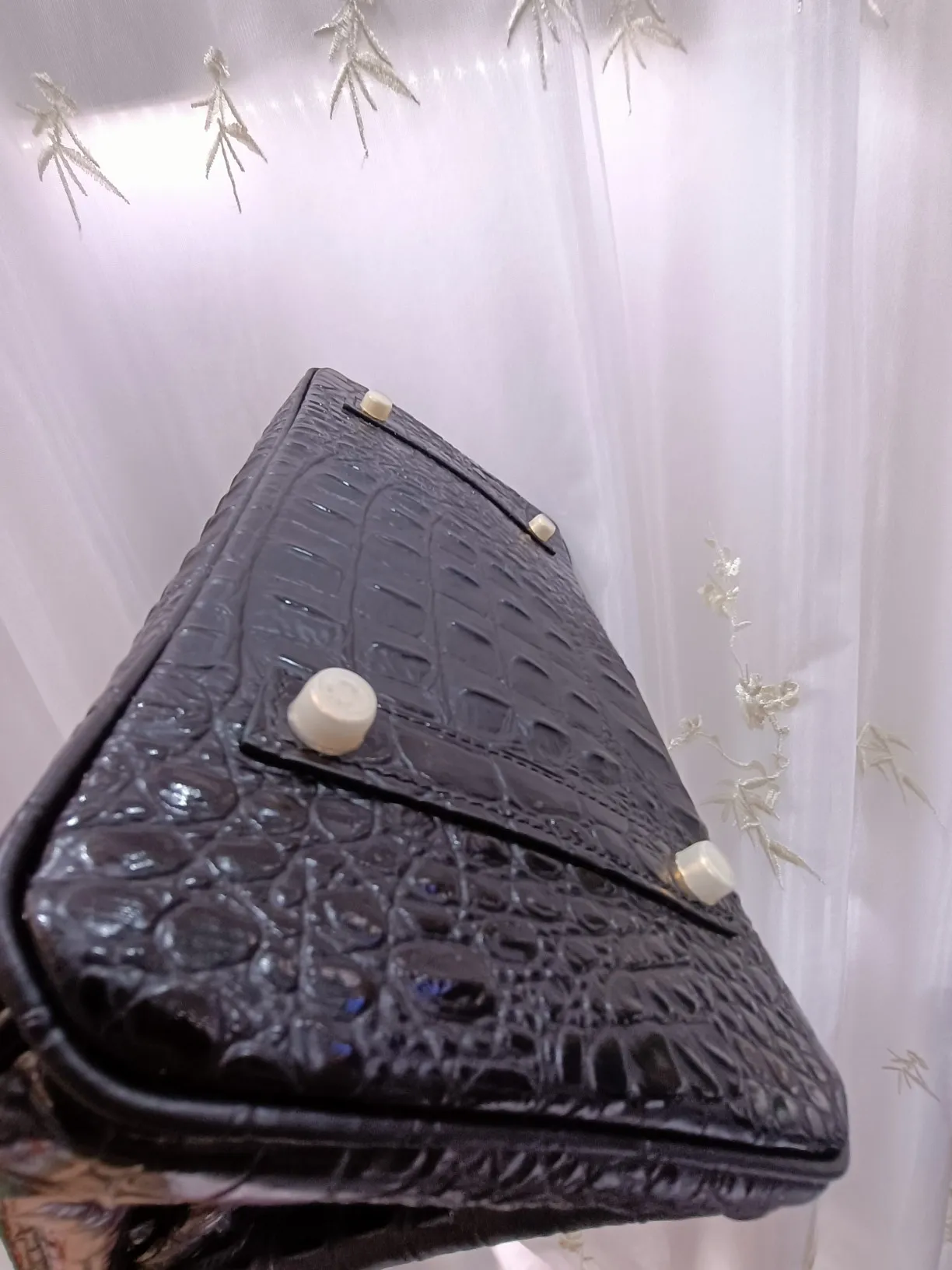 ❤️Hot model debut❤️Batch 💰880/420💋Hermes/Hermes💋Official classic production ✨Platinum crocodile bone✨Original quality coming👉Using imported crocodile bone pattern cowhide from the country of origin 👑 Equipped with pure 24k original hardware💎Size: large size 35*25*18cm/small size 30*22*16cm👛The workmanship is amazing👏👏The legendary slow work brings out the fine work💦Real picture taken💦