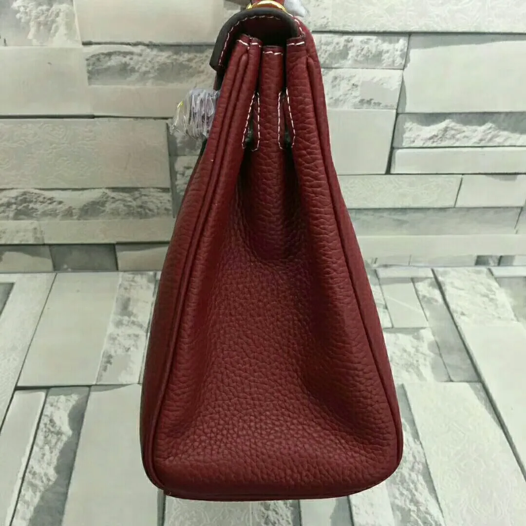 High quality 🅿️P600/P640/P680😀Classic models are sold every day🉐Hermès Kelly pebbled soft cowhide🐂Upgraded quality❤️Soft feel, fine workmanship, good-looking style, versatile all year round! Quality Guaranteed Taste ❗️ 3 sizes small 25cm; medium 28cm; large 32cm