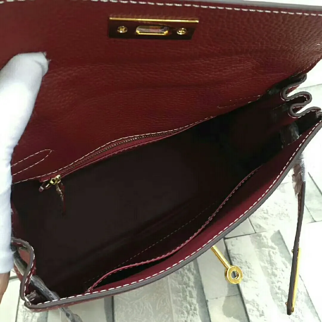 High quality 🅿️P600/P640/P680😀Classic models are sold every day🉐Hermès Kelly pebbled soft cowhide🐂Upgraded quality❤️Soft feel, fine workmanship, good-looking style, versatile all year round! Quality Guaranteed Taste ❗️ 3 sizes small 25cm; medium 28cm; large 32cm