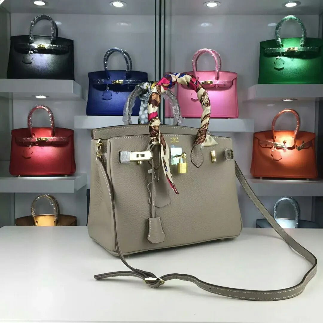 Batch: Small 600💰, Medium 680💰, Large 700💰, 💥Hermes/Hermes💥Official classic production💋Birkin bag💋Original quality coming👉Using imported pebbled cowhide leather👑 Equipped with pure 24k hardware💎Excellent workmanship👏👏Legendary slow work and careful work💓Real pictures💓There is no best, only better [smile], size: large 35-26-18, medium 30-22-16, small 25-20-14cm