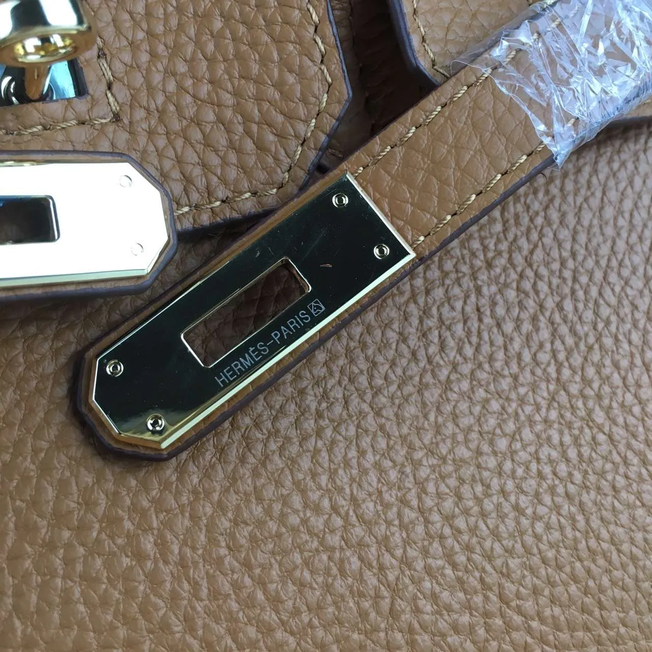 Batch: Small 600💰, Medium 680💰, Large 700💰, 💥Hermes/Hermes💥Official classic production💋Birkin bag💋Original quality coming👉Using imported pebbled cowhide leather👑 Equipped with pure 24k hardware💎Excellent workmanship👏👏Legendary slow work and careful work💓Real pictures💓There is no best, only better [smile], size: large 35-26-18, medium 30-22-16, small 25-20-14cm