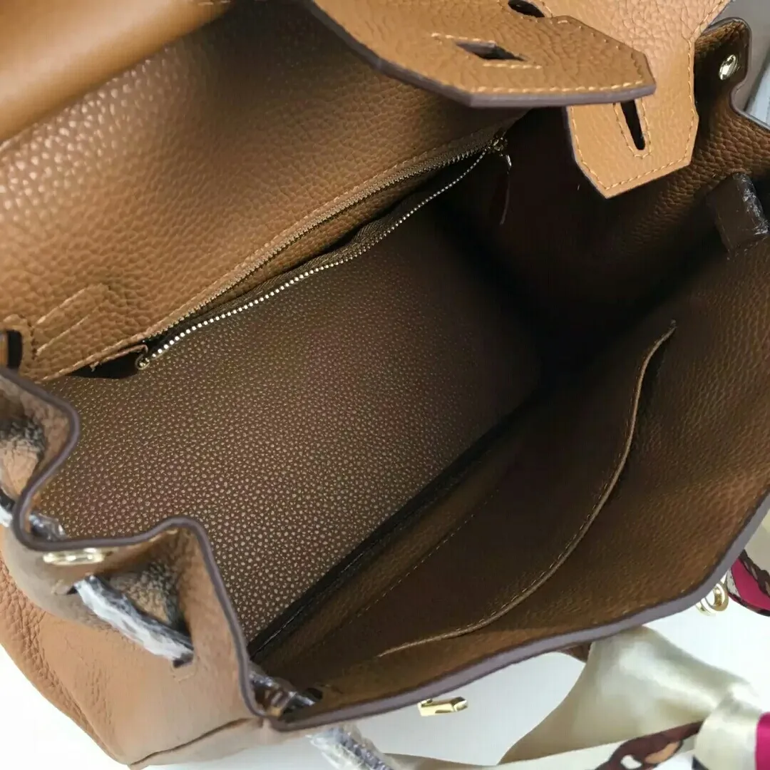 Batch: Small 600💰, Medium 680💰, Large 700💰, 💥Hermes/Hermes💥Official classic production💋Birkin bag💋Original quality coming👉Using imported pebbled cowhide leather👑 Equipped with pure 24k hardware💎Excellent workmanship👏👏Legendary slow work and careful work💓Real pictures💓There is no best, only better [smile], size: large 35-26-18, medium 30-22-16, small 25-20-14cm