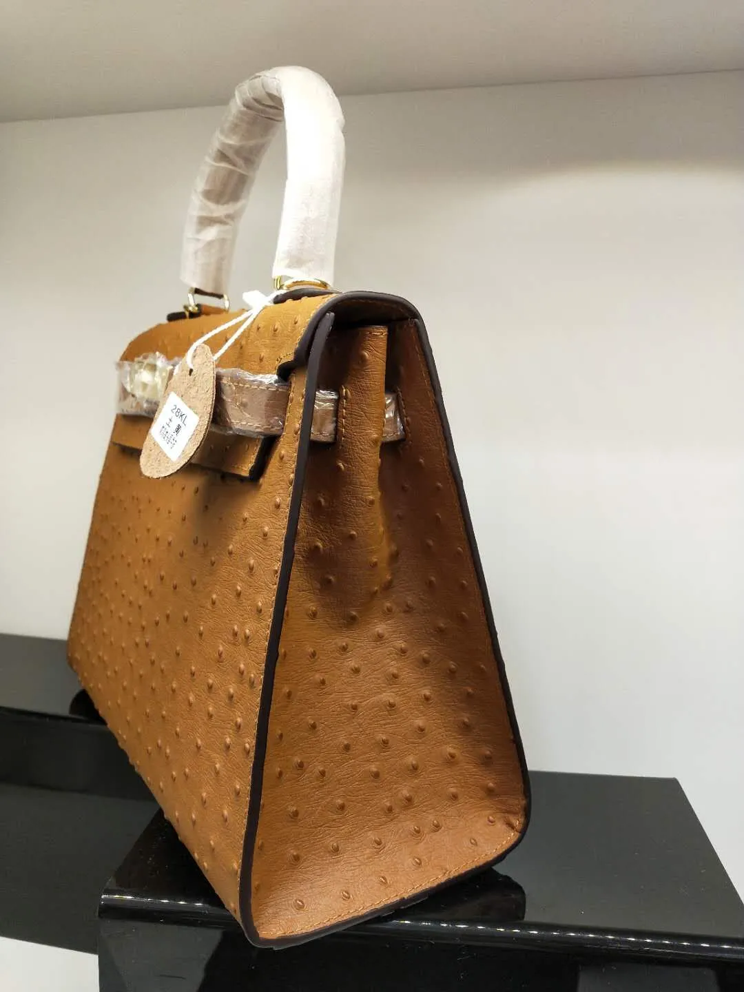 720💰🎉🎉🎉Kelly style ostrich pattern cowhide has arrived, picture color, size: 28X12X21.5. Can be carried cross-body, fine workmanship, [seduce][seduce][rose][rose][coffee][coffee]