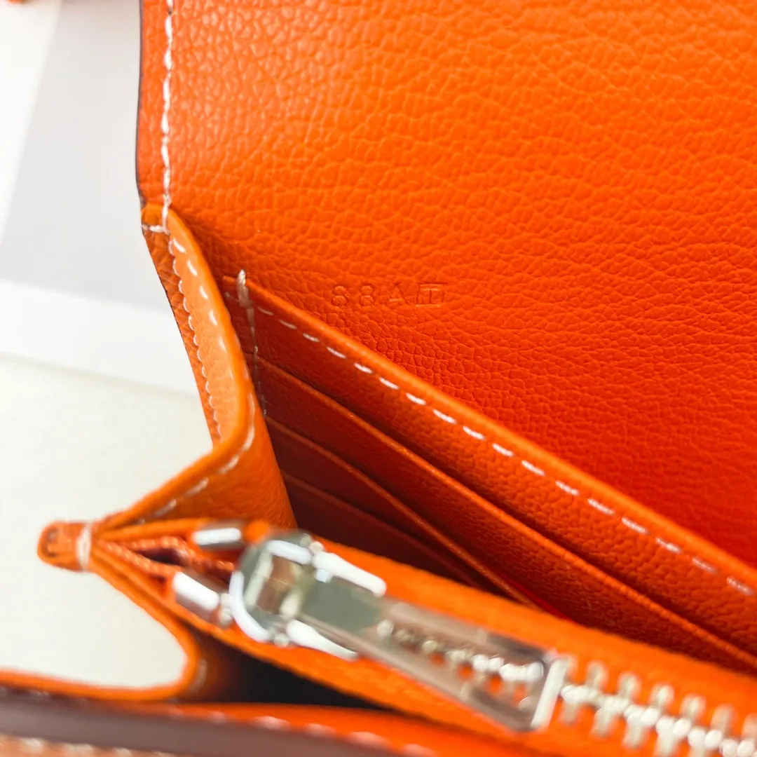 HERMES official website new model 💰300 New H Passant Toutenmainte Epsom calfskin long wallet Model: 951 palm print - Sheath "H passant" opening and closing - Zipper coin purse - Pocket with original OEM code inside - Can store passport or large-size mobile phone Metal texture: palladium plated Dimensions: length 20.8 × width 12.4 × thickness 2.7 cm