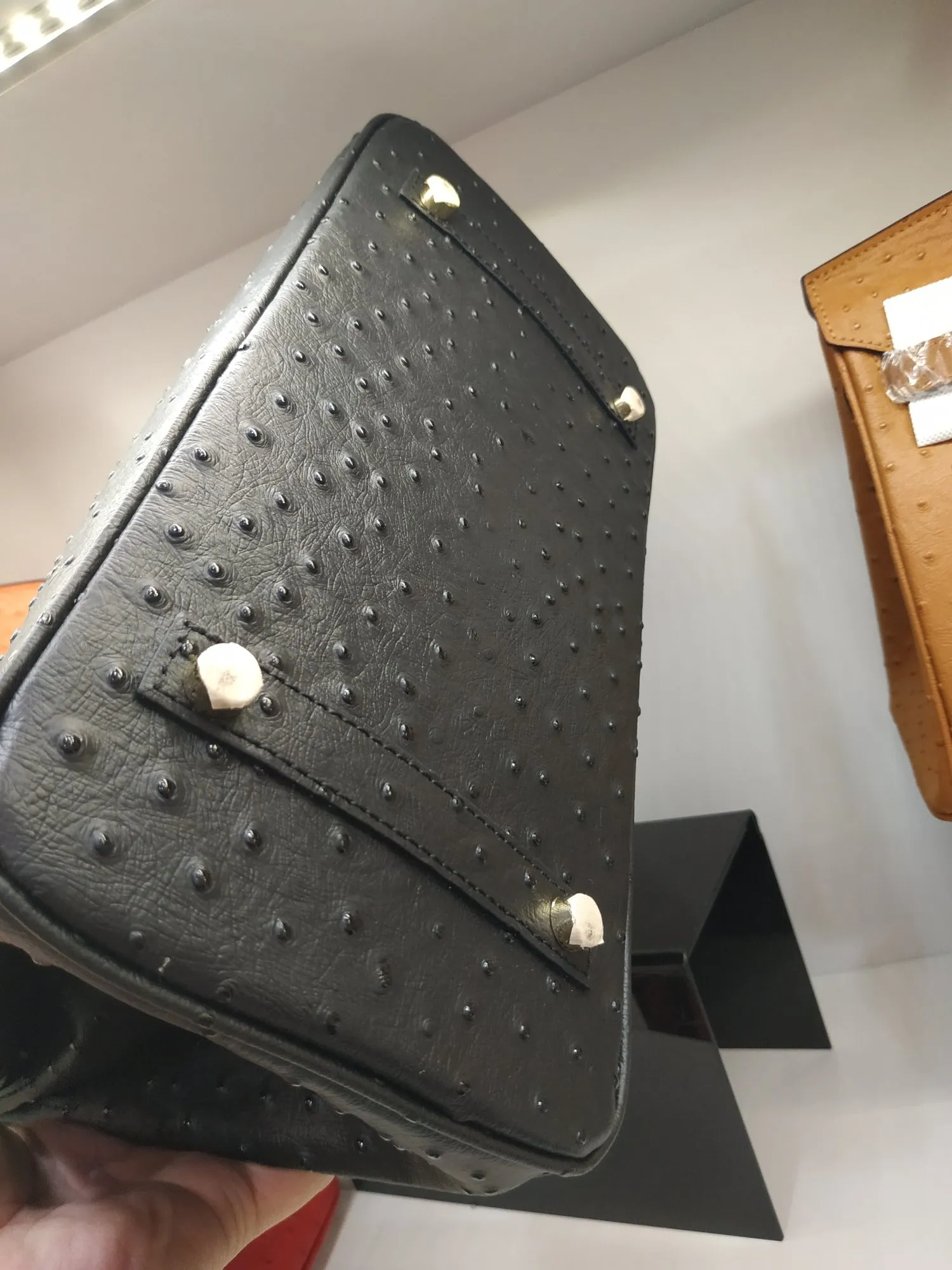 Factory release price: 720💰👏👏A hot product is here. 💃💃Hermes/Hermes👑Official classic production👑Platinum ostrich pattern👑Original quality imported ostrich pattern original first-layer cowhide, [] with pure 24k original hardware Size: 30*22*16cm [Sun] The workmanship is amazing; the legendary slow workmanship is meticulous and the real picture is taken 👉👉Note: Own factory, real picture