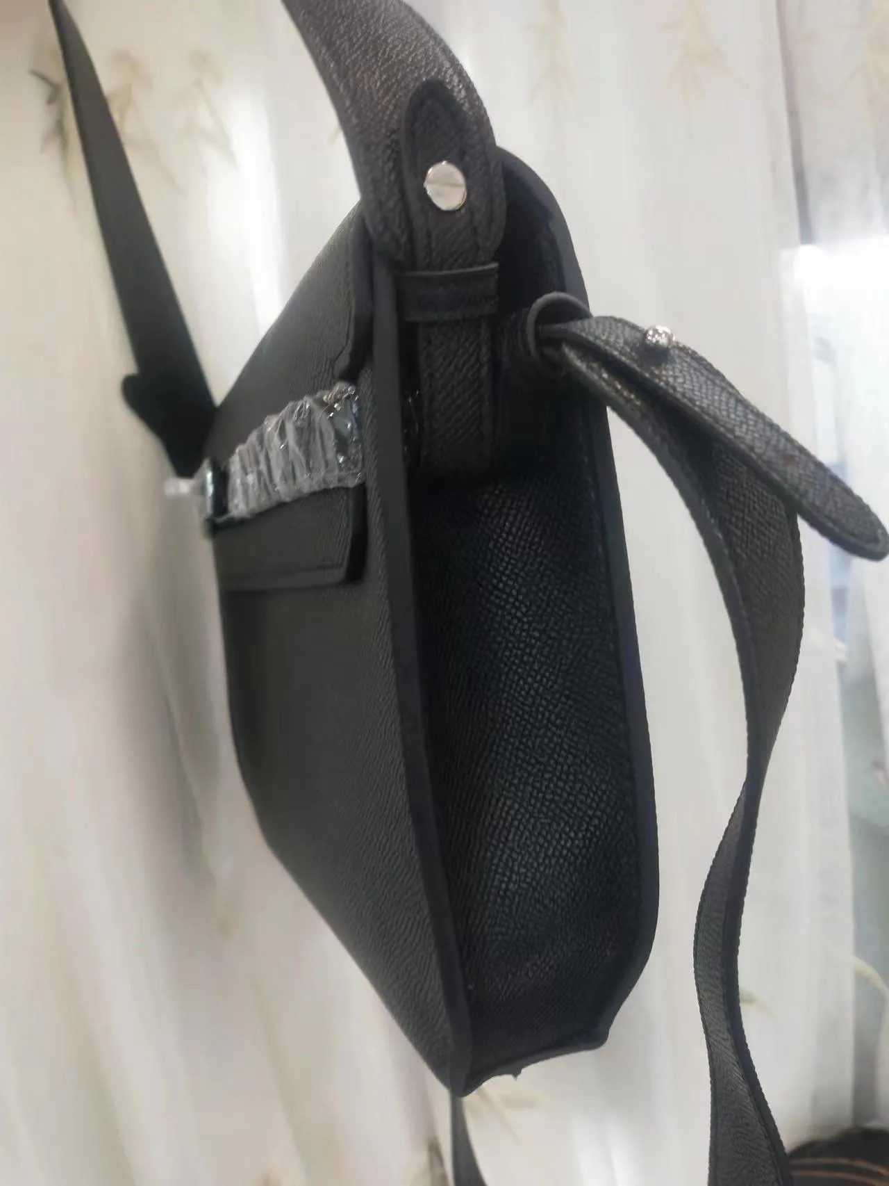 640💰New product: Hermès retro style Kelly with three shoulder straps, multi-purpose, very versatile, can be hung diagonally under the arm with palm print leather, 25-18-4