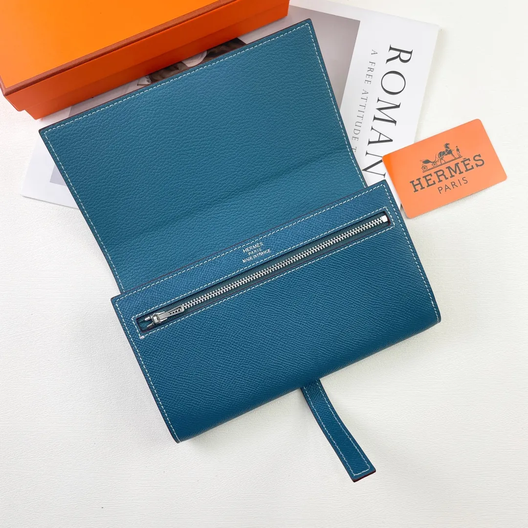 HERMES official website new model 💰300 New H Passant Toutenmainte Epsom calfskin long wallet Model: 951 palm print - Sheath "H passant" opening and closing - Zipper coin purse - Pocket with original OEM code inside - Can store passport or large-size mobile phone Metal texture: palladium plated Dimensions: length 20.8 × width 12.4 × thickness 2.7 cm